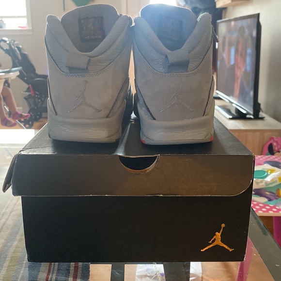 Sneakers - Picture 4 of 4